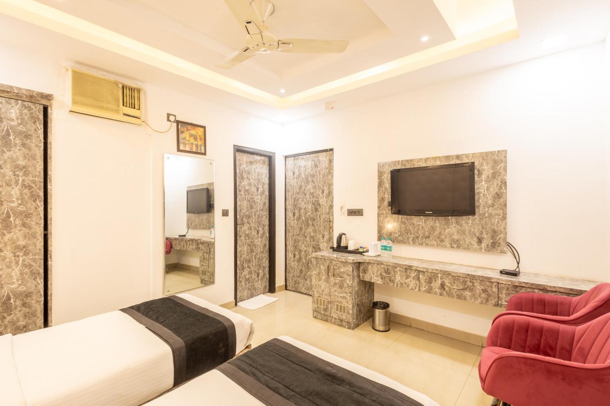 Hotel Cosmo Near Blk Hospital Karol Bagh Delhi (National Capital Territory of India) Exterior foto