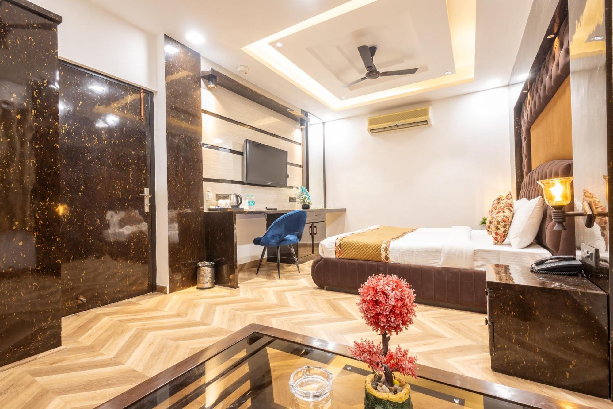 Hotel Cosmo Near Blk Hospital Karol Bagh Delhi (National Capital Territory of India) Exterior foto
