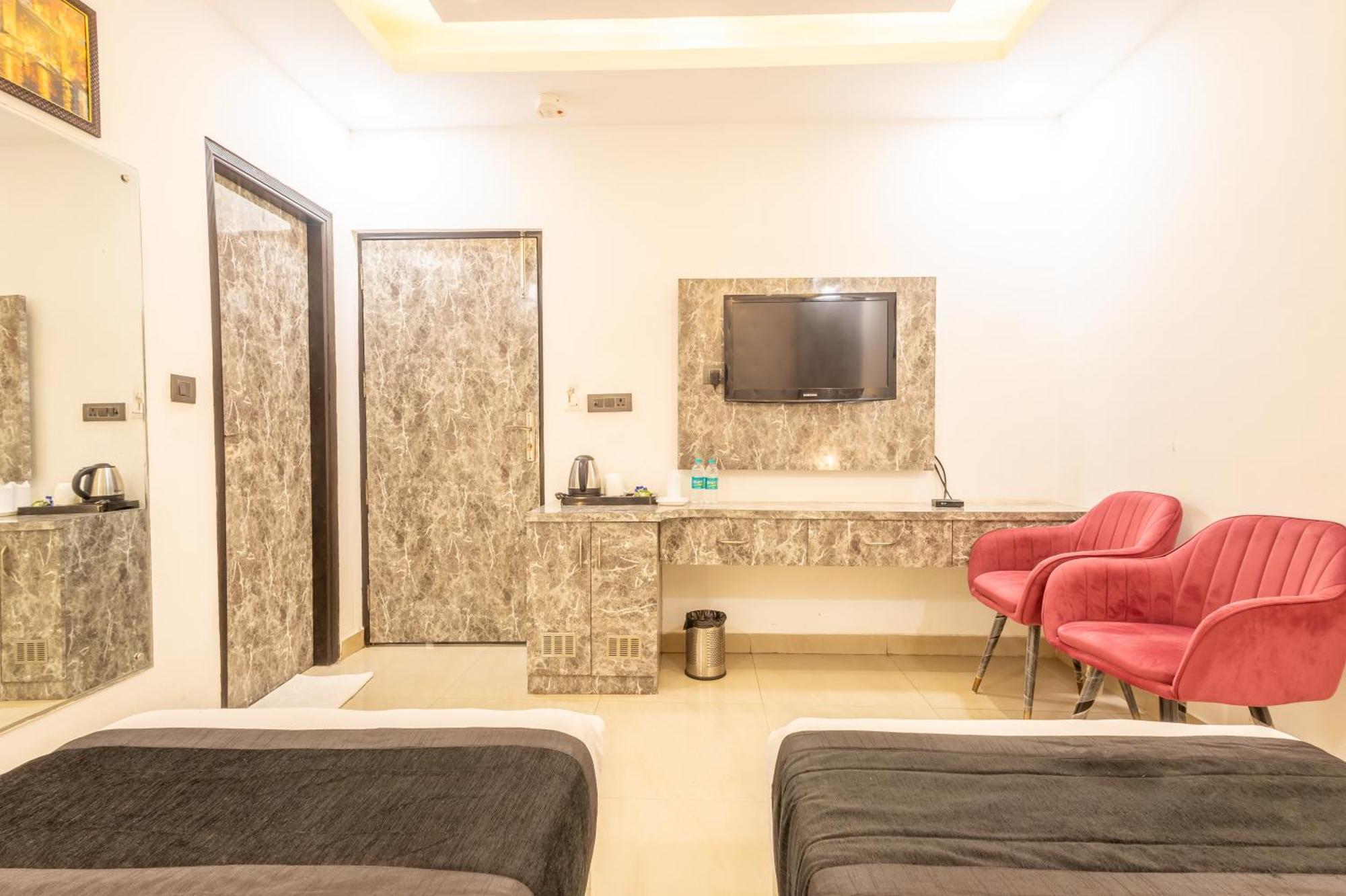 Hotel Cosmo Near Blk Hospital Karol Bagh Delhi (National Capital Territory of India) Exterior foto